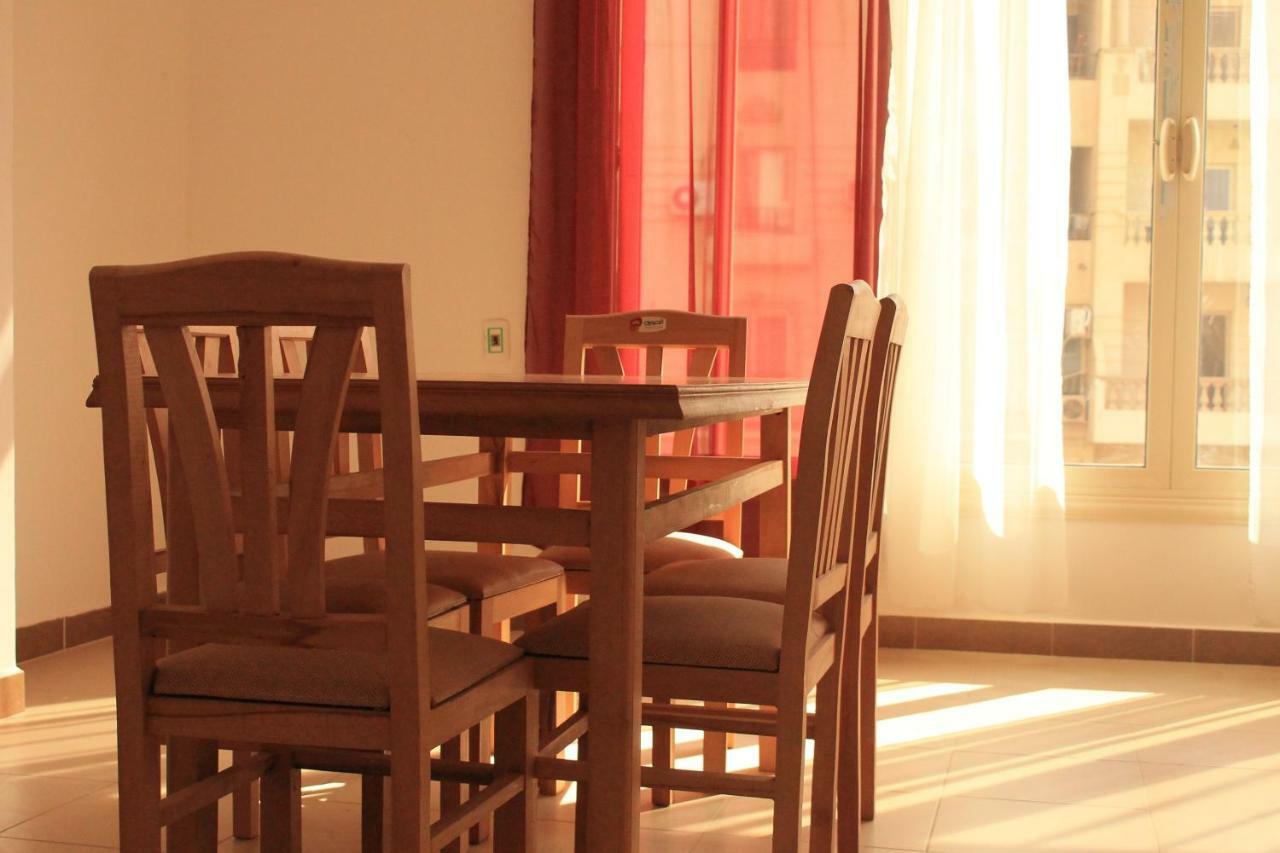 610 Residents Apartment Кайро Екстериор снимка