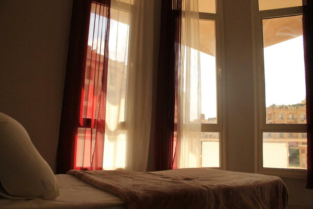 610 Residents Apartment Кайро Екстериор снимка